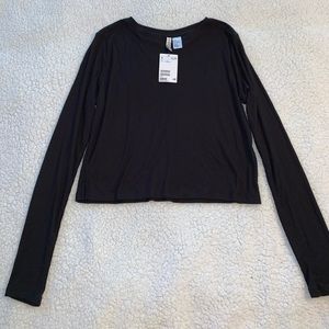 Black long sleeve shirt